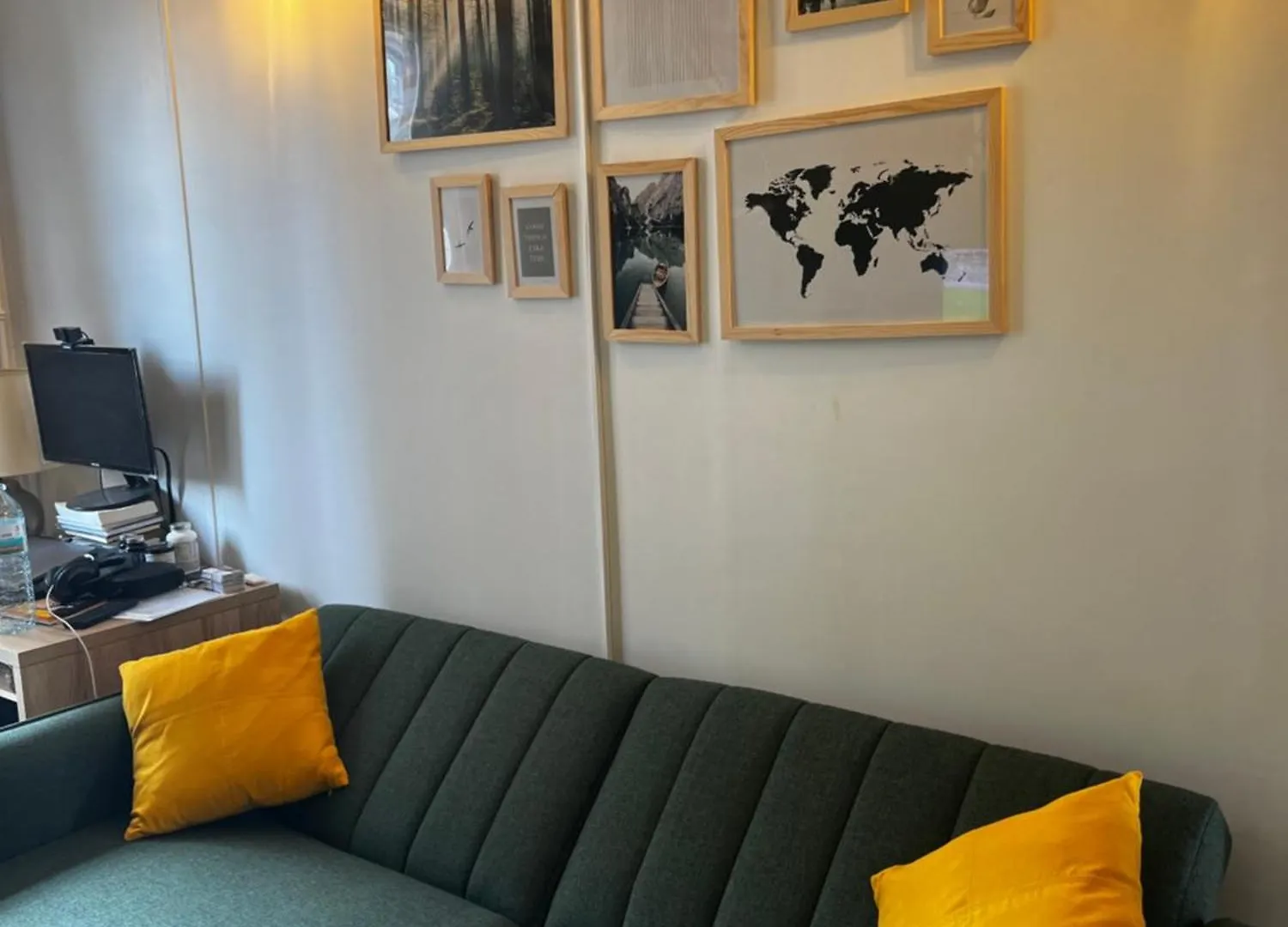 Апартаменты Un A Cote De La Cite Florale