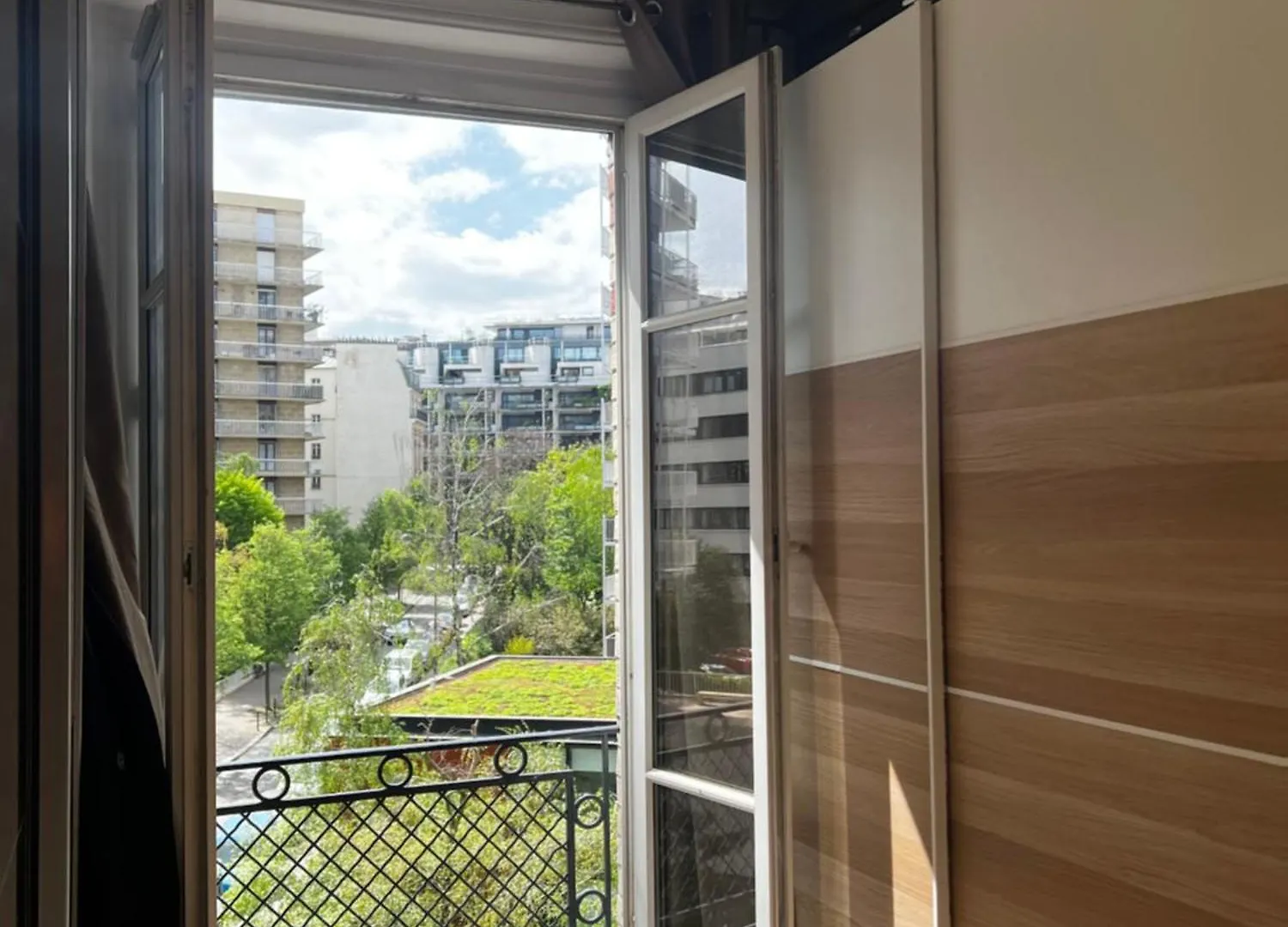 Apartment Un A Cote De La Cite Florale *